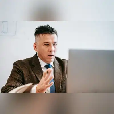 卜骐梧